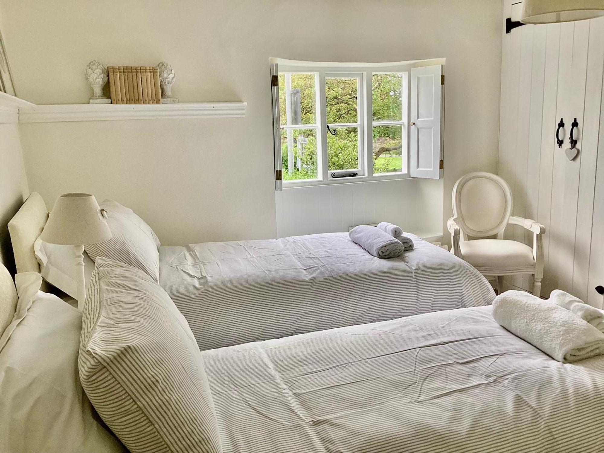 Tythe Barn Cottage Glastonbury Bagian luar foto